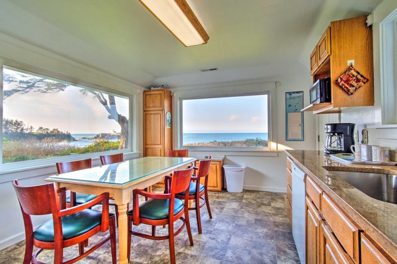Cliffside Lighthouse Beach Home With Ocean View Coos Bay Exterior foto
